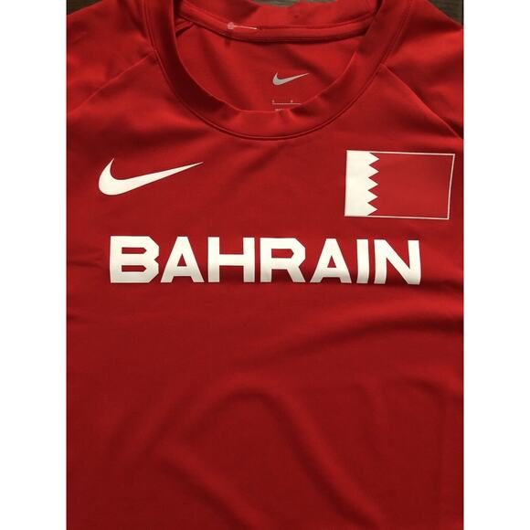 Nike Pro Elite Team Issued Bahrain Track & Field Running Shirt CI6365-657 Sz S - Picture 2 of 8